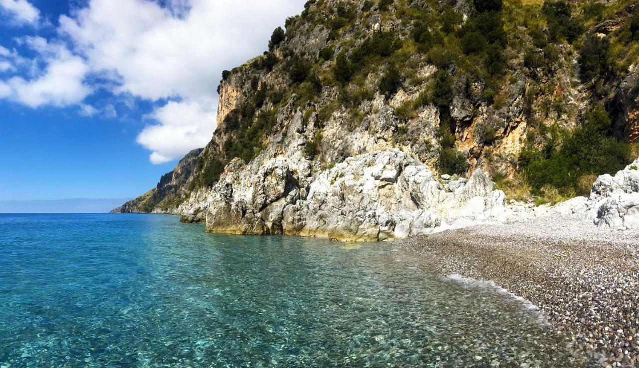 By The Sea In Scario Appartement Buitenkant foto